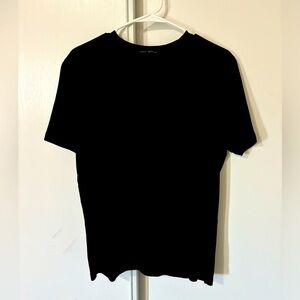 Black tee